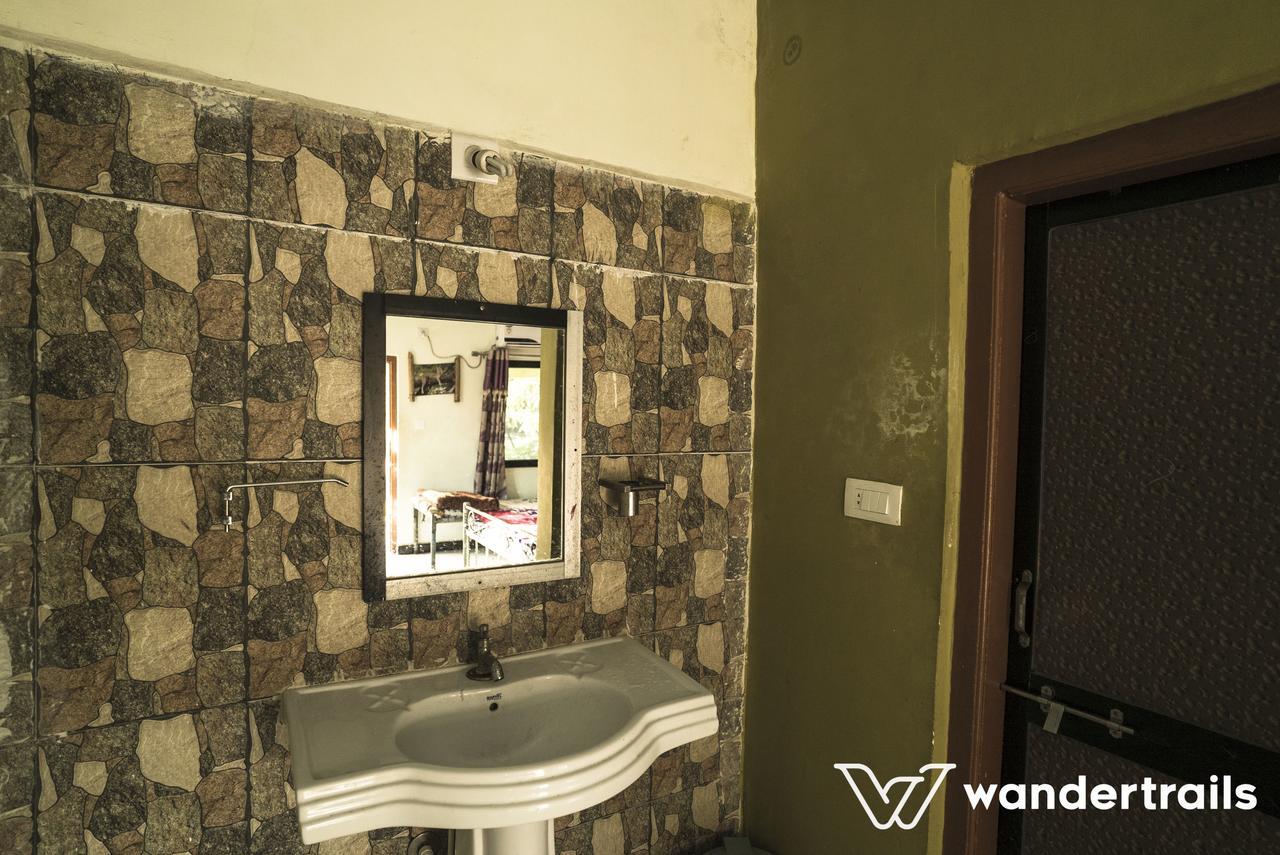 Lookout Villa - A Wandertrails Stay Sasan Gir Exterior photo